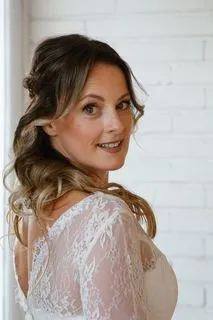 Novia maquillada y peinada por Anartist
